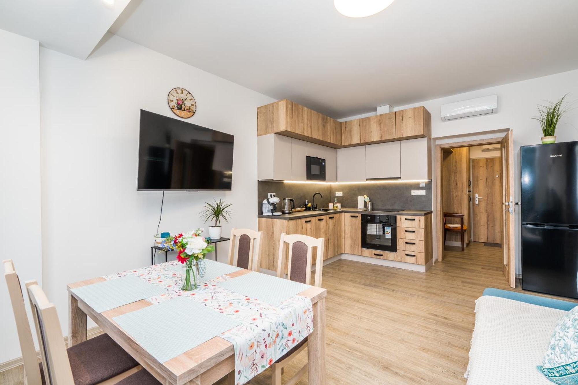 Perla Hradce 202 Apartment Hradec Králové Exterior foto