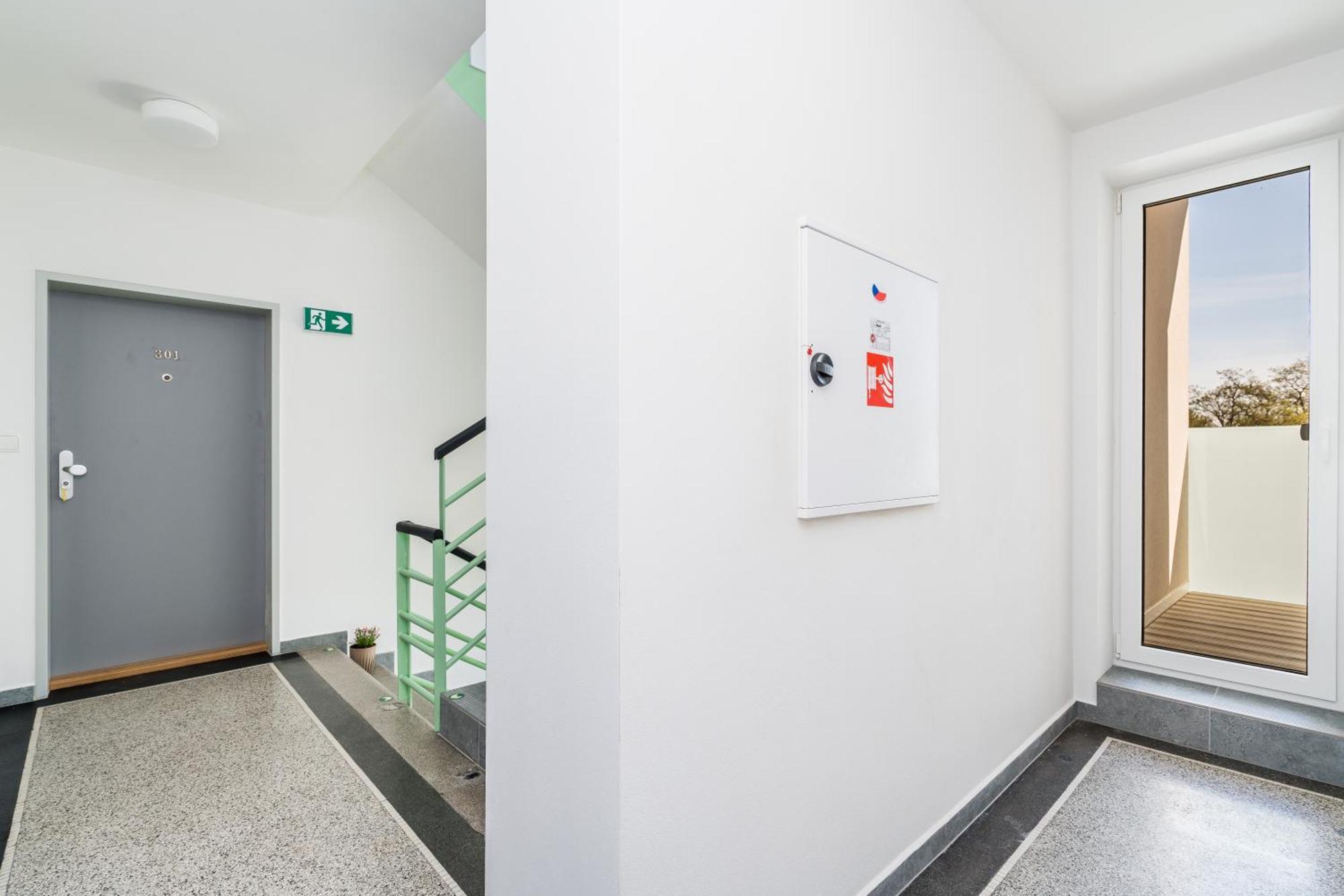Perla Hradce 202 Apartment Hradec Králové Exterior foto